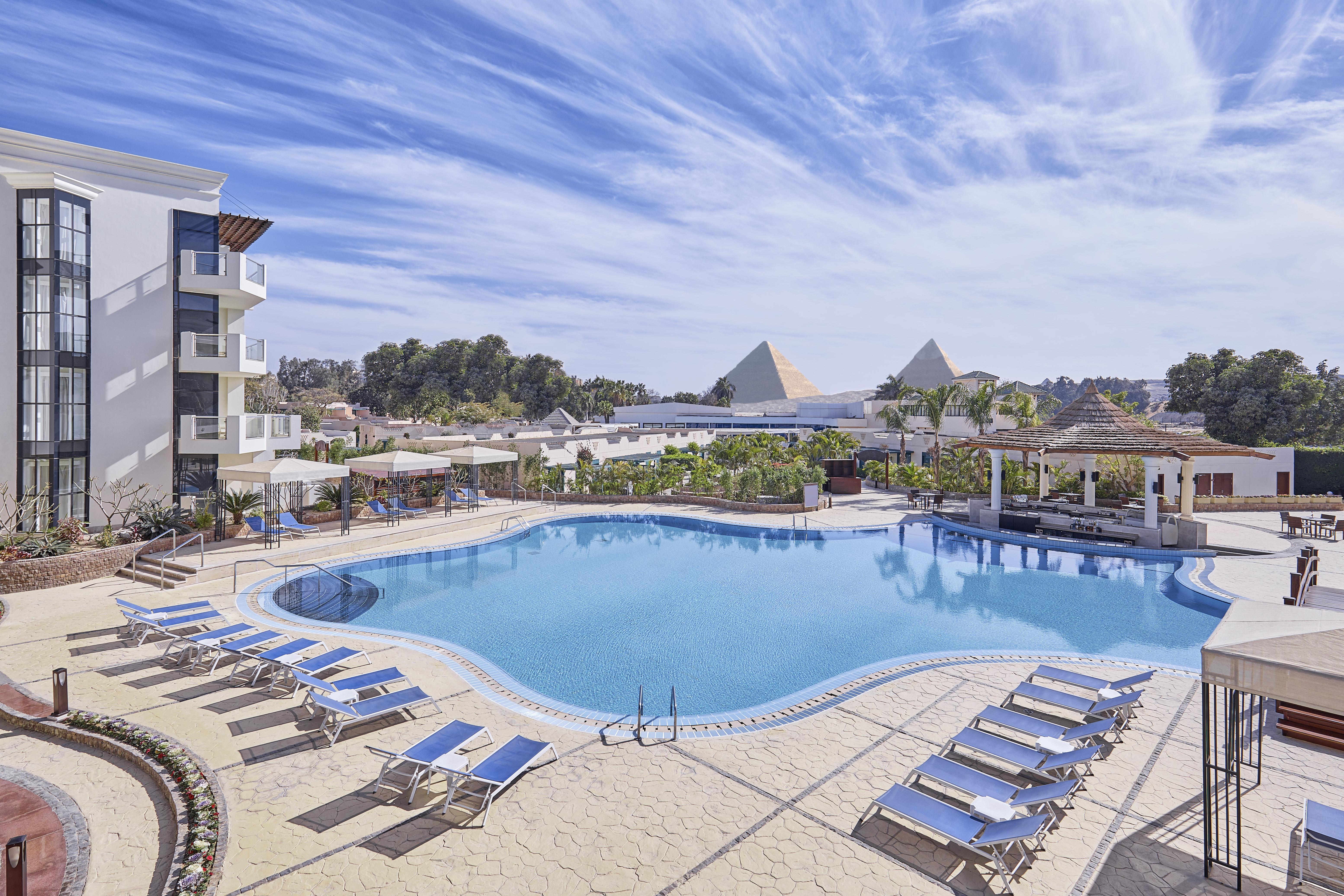 Steigenberger Pyramids Cairo Hotel Al Kawm al Akhdar Buitenkant foto Hilton Pyramids