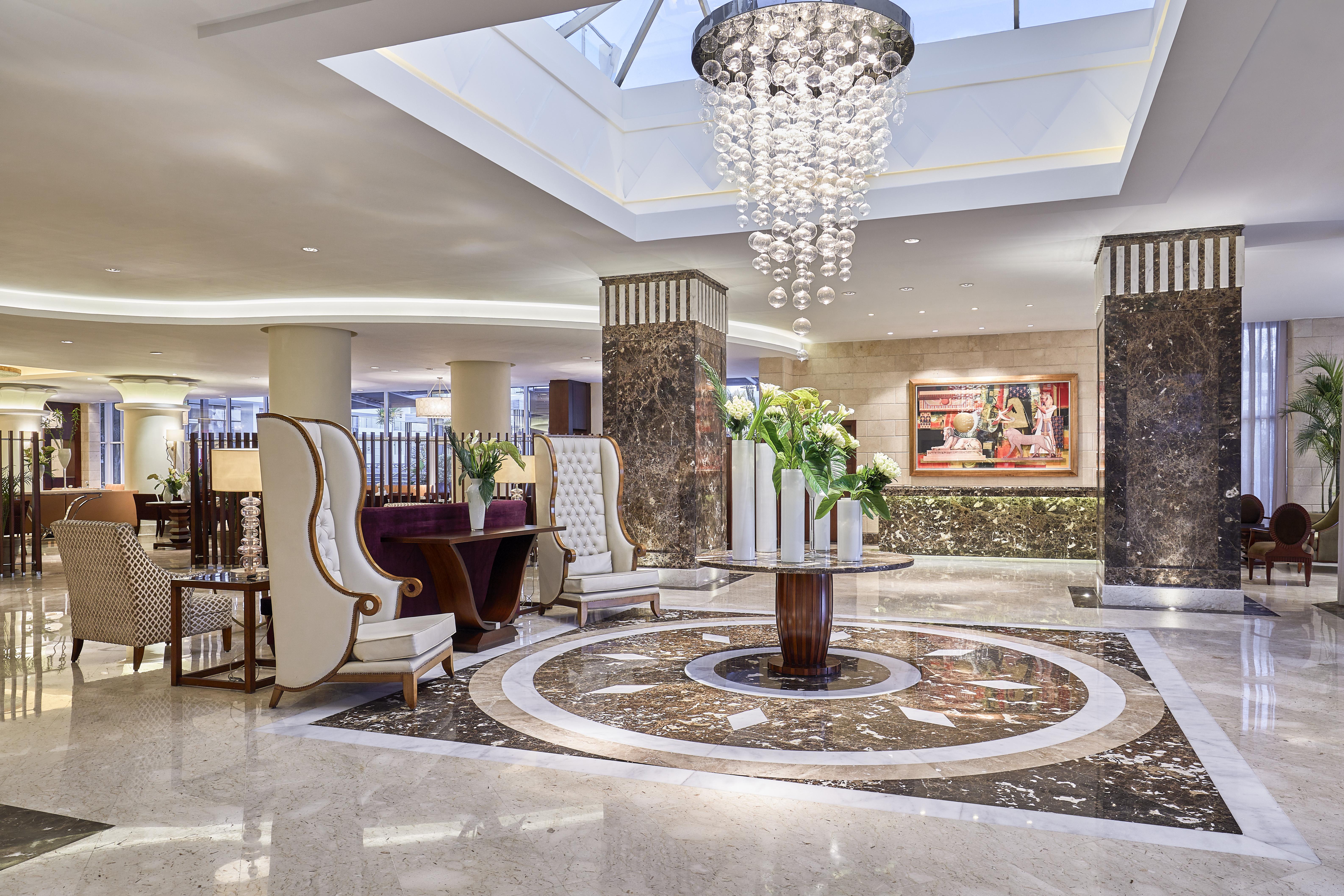 Steigenberger Pyramids Cairo Hotel Al Kawm al Akhdar Buitenkant foto Lobby